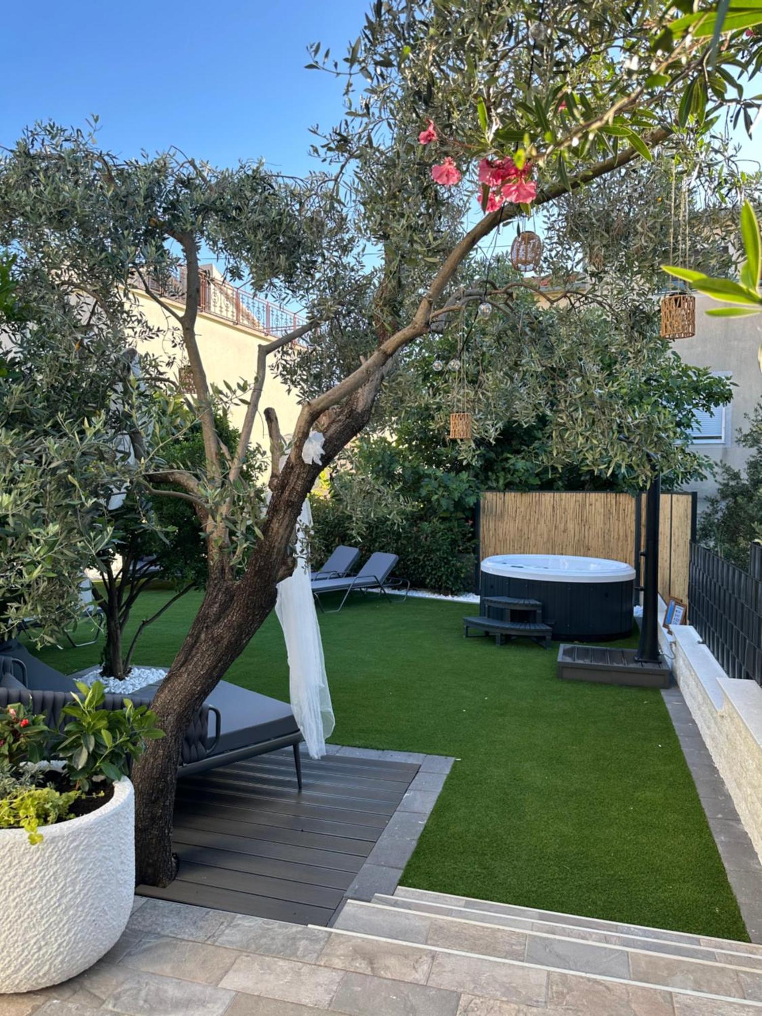 Apartman Regius White Trogir Exterior foto